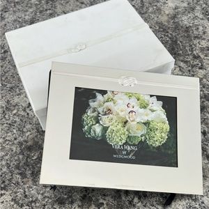 Vera Wang Wedgwood Wedding Guest Book